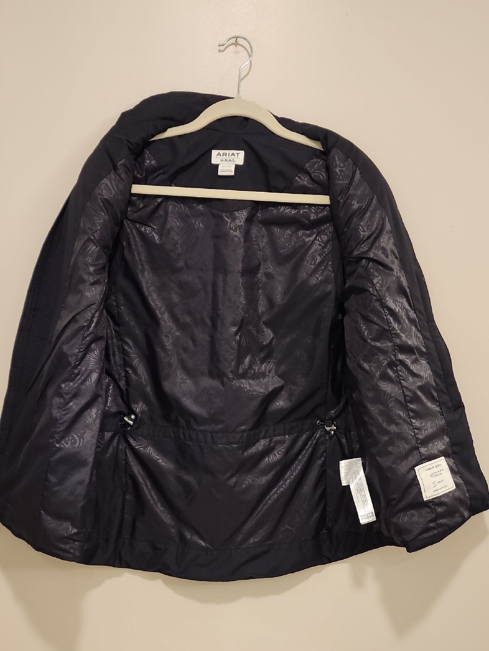 Ariat Crius Insulated Vest Black Wind & Water Protection Quilted Women's size XL - Picture 6 of 13